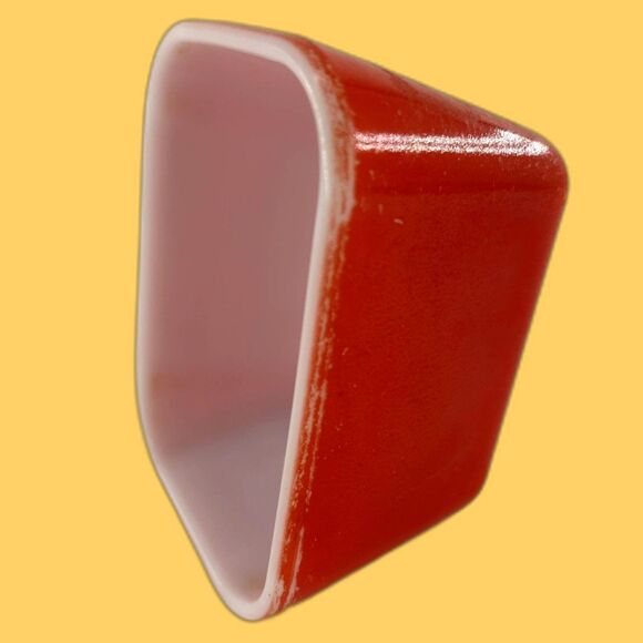Pyrex Vintage Refrigerator Dish Red w/White Interior 4 1/4"L x 3 1/2"W x 2 3/4"D - Picture 3 of 7